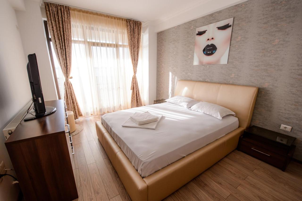 Lake Apartments Solid Mamaia Eksteriør billede