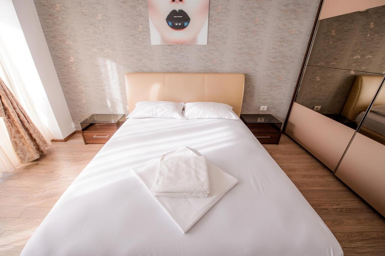 Lake Apartments Solid Mamaia Eksteriør billede