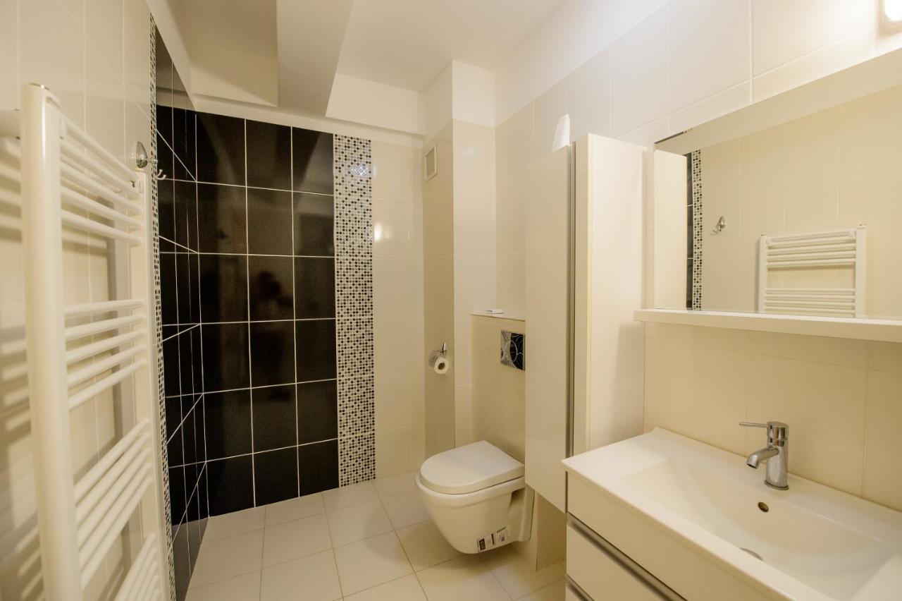 Lake Apartments Solid Mamaia Eksteriør billede