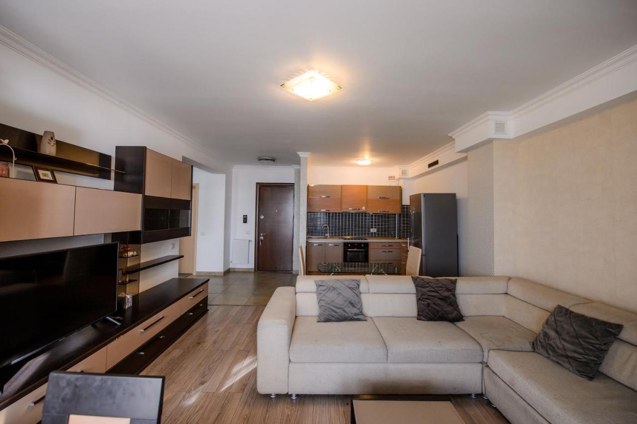 Lake Apartments Solid Mamaia Eksteriør billede
