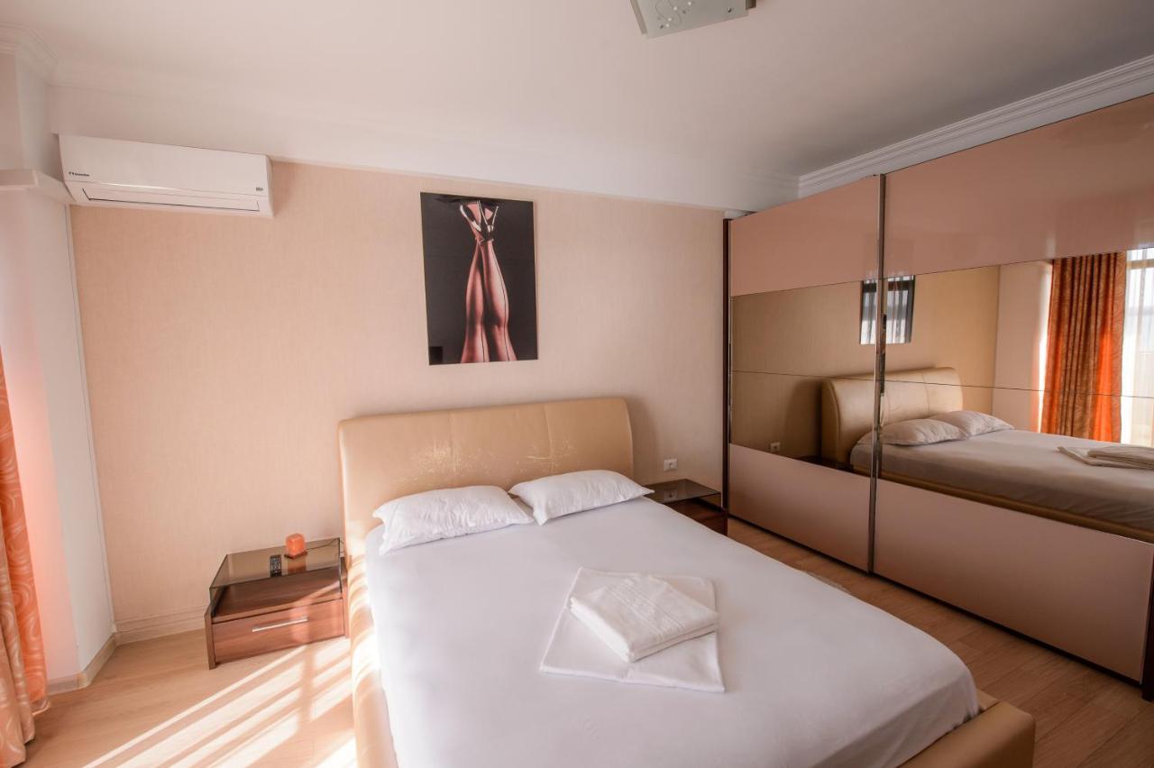 Lake Apartments Solid Mamaia Eksteriør billede