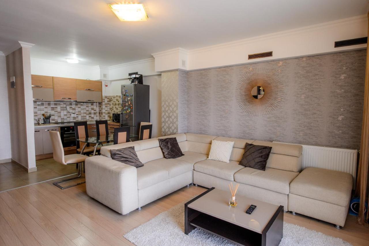Lake Apartments Solid Mamaia Eksteriør billede