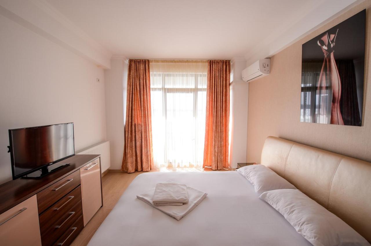 Lake Apartments Solid Mamaia Eksteriør billede